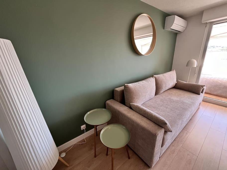 Studio Vue Mer Avec Piscine Et Terrain De Tennis Sausset-les-Pins Buitenkant foto